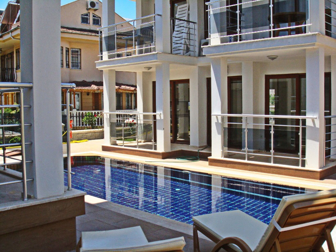 Front of property 2, Aqua Marine Apart, Fethiye