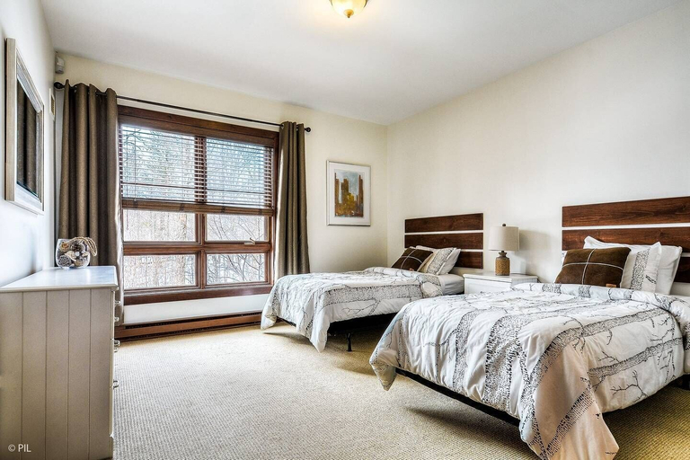 Bedroom 4, Mont-tremblant Country Chic Ski In/ski Out, Les Laurentides