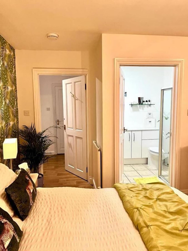 Bedroom 3, The Paddock at Peacock Farm, Leicestershire