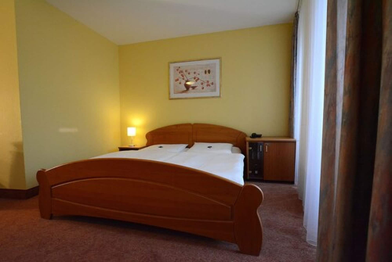 Bedroom 2, Hotel Evabrunnen, Bautzen