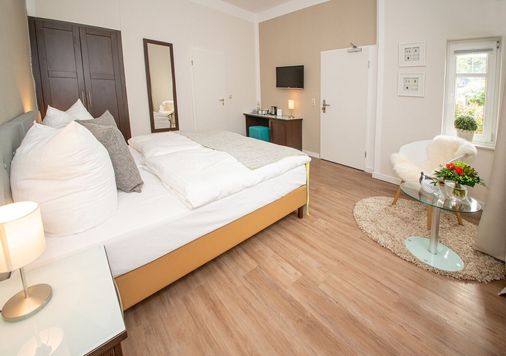 Bedroom 4, Gastehaus & Apartments fliegendes Perlhuhn Borgfeld, Osterholz
