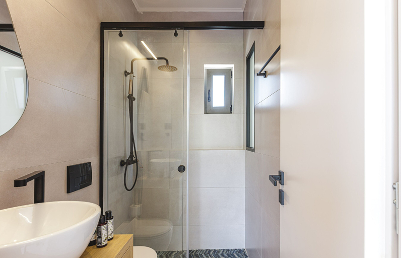 Bathroom 5, Mira Mare Luxury Residence, Crete