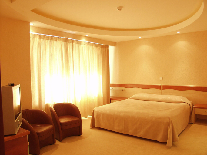 Bedroom 3, Cocor Spa Hotel, Mangalia