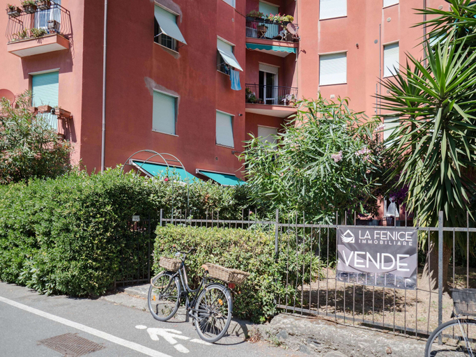 Exterior & Views 2, Scimiscià 2-bedroom Apartment with AC, La Spezia