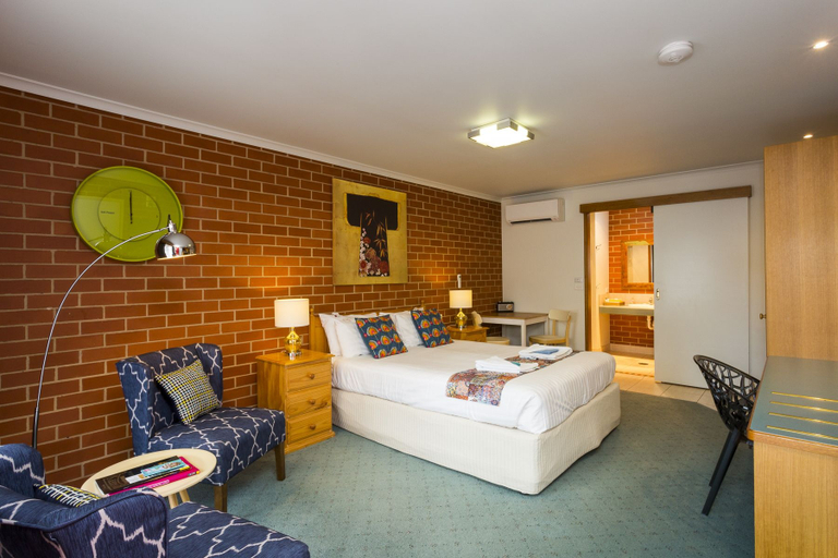 Bedroom 5, Yackandandah Motor Inn, Indigo - Pt A