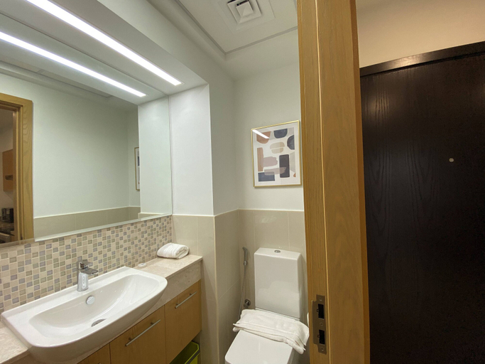Bathroom 4, Lux BnB Bellevue Tower City View, Dubai