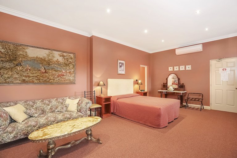Others 5, Grand Central Accommodation B&B Cobden, Corangamite - South