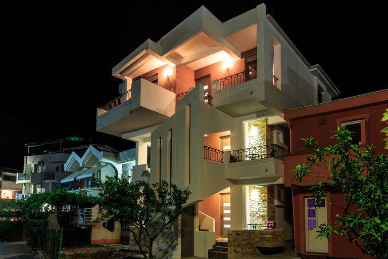 Exterior & Views 2, De Lux Apartments Luka