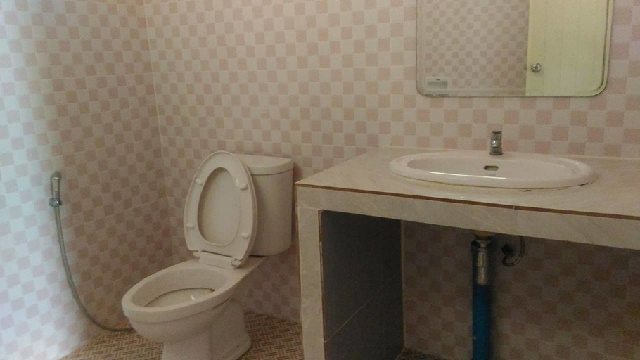 Bathroom, Baan Suan Chiva Saran, Muang Nong Bua Lam Phu