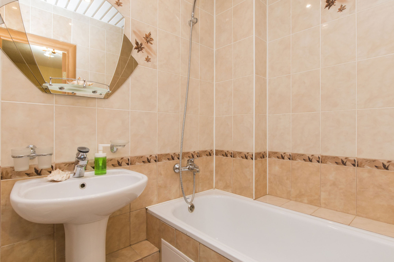 Bathroom 3, Apartments on Timiryazeva 35 - 132, Nizhniy Novgorod gorsovet