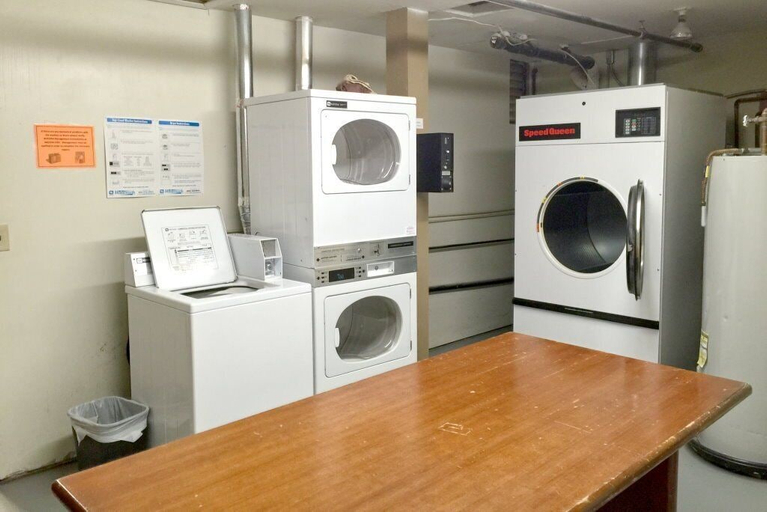 Bathroom, 94SLL - Inexpensive - Fireplace - WiFi - Sleeps 4, Whatcom