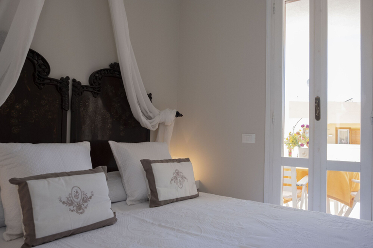 Bedroom 2, Villa Glicine, Trapani