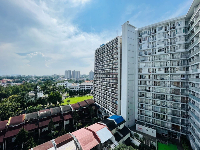 Exterior & Views, Deluxe Studio Room At Dago Suites Apartment, Bandung