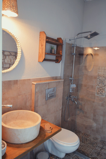 Bathroom 5, Rijeka Alaçatı, Çeşme