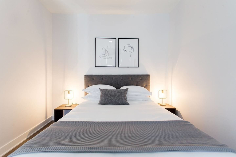 Bedroom 4, Brand New 3 Bedroom With Rooftop Patio, Montréal