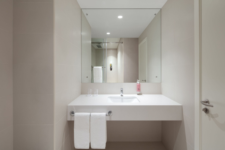 Bathroom 4, Rove City Walk, Dubai