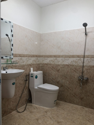 Bathroom 2, Duc Linh Hotel, Phú Quốc