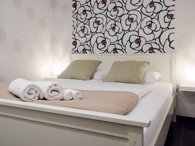 Bedroom 3, Casa Montana-Mokka Apartment, Balatonalmádi