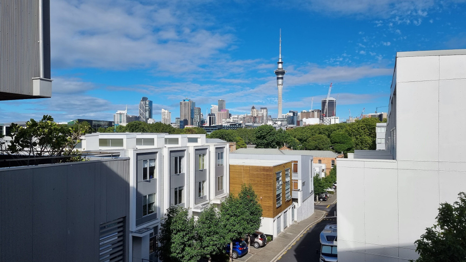 Exterior & Views, Breezy Gem by Victoria Park, Waitakere
