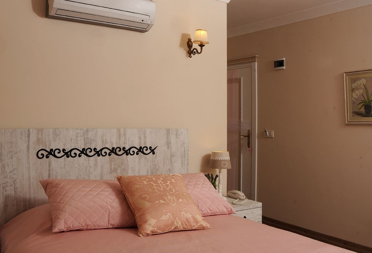 Bedroom 3, Edahan Hotel, Biga