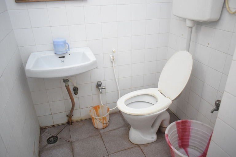 Bathroom 3, Sri krishna Vilas, Coimbatore
