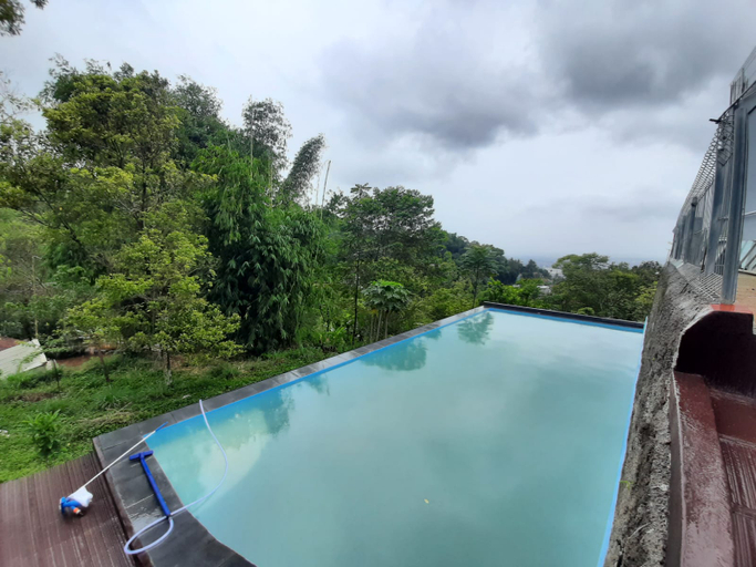 Sport & Beauty 2, Villa Bundadari, Bandung