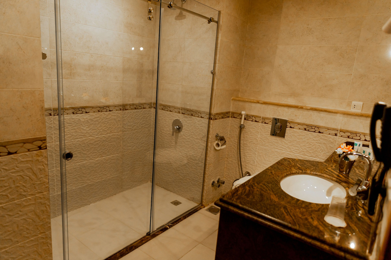 Bathroom 4, Lamar Azur, New Damietta City