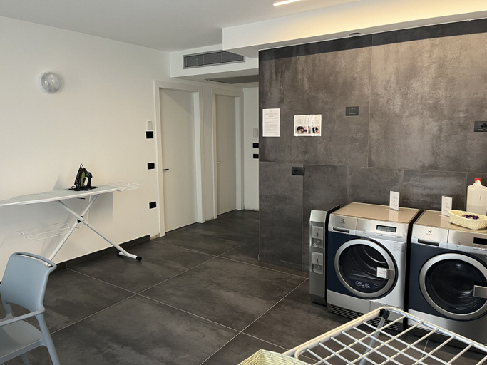 Bathroom 5, Aris Apartments & Sky Pool - Tonelli Hotels - Adults Only, Trento
