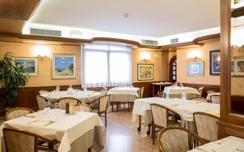 Food & Drinks 4, Hotel Ristorante Villa Monica, Pordenone