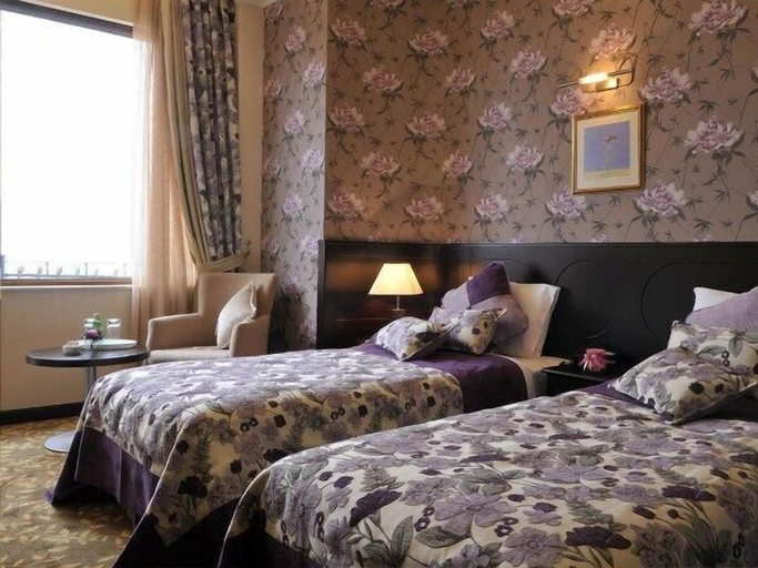 Bedroom 3, Riviera Hotel, Baku