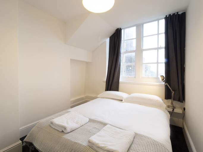 Bedroom 2, The Old Post Office, Kent