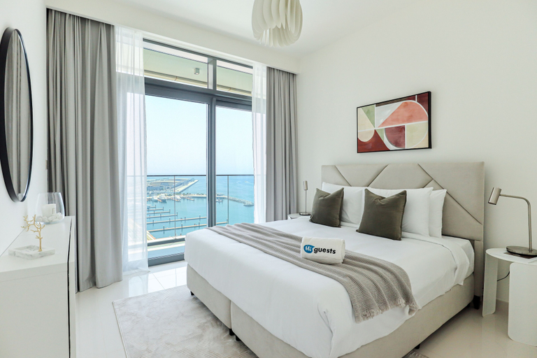 Bedroom 3, HiGuests - Beach Vista Tower 2, Dubai