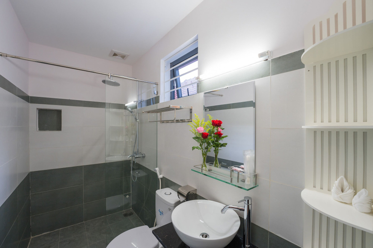 Bathroom 3, Countryside Moon Homestay, Da Nang