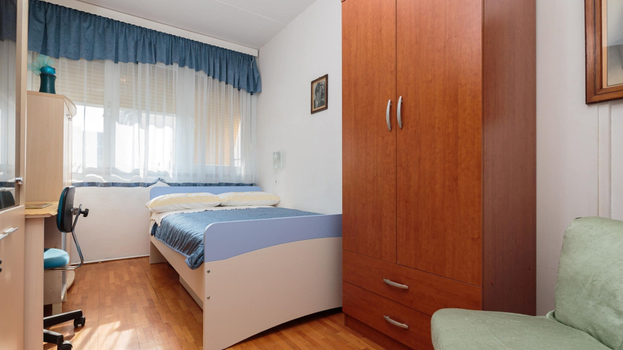 Bedroom 5, Comfortable and Fully Furbished apt in Center, Split