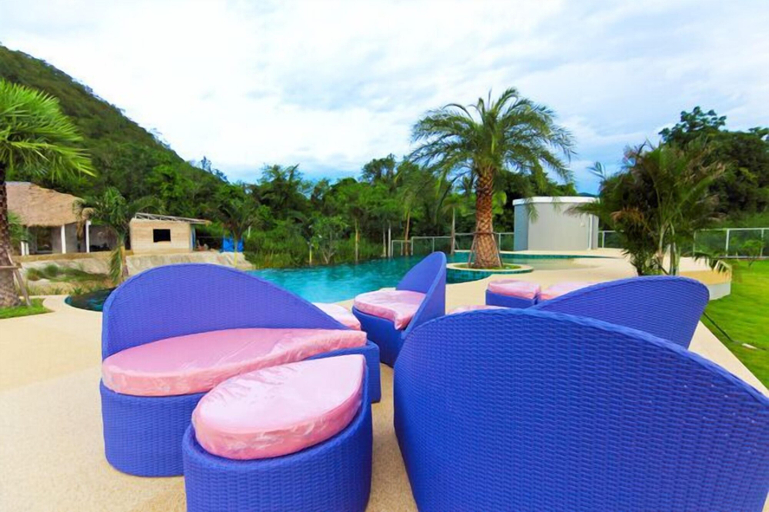 Food & Drinks 5, Gorilla Hills Hua Hin Hotel, Hua Hin