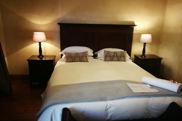 Bedroom 3, Old House Lodge, Central Karoo