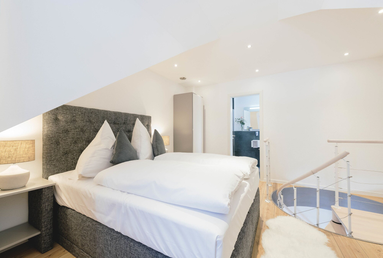 Bedroom 4, Unique Inn, Fürstenfeldbruck