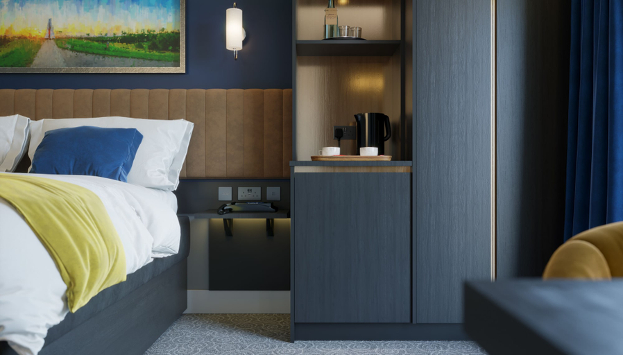 Bedroom 2, Hotel La Tour, Milton Keynes