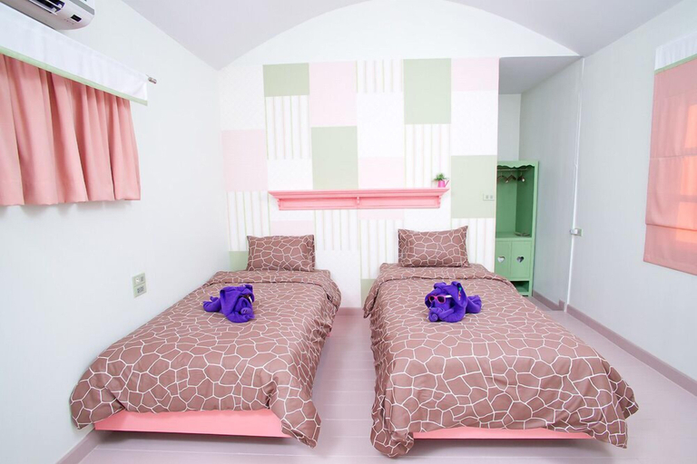 Bedroom 3, Gorilla Hills Hua Hin Hotel, Hua Hin