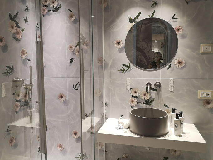 Bathroom 5, Demo Hotel Design Emotion, Rimini