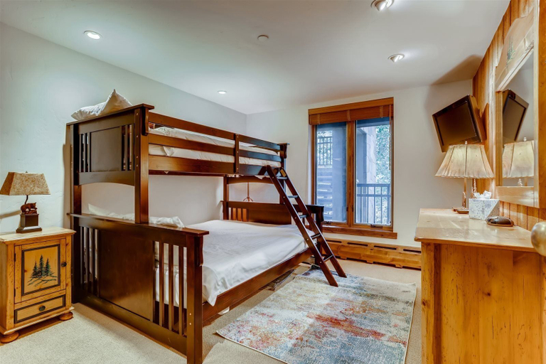 Bedroom 3, Village Center Condo 4J, Eagle