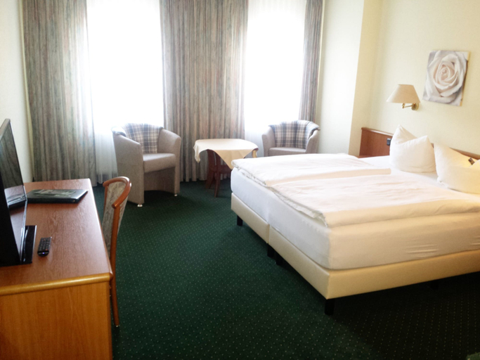 Bedroom 2, Hotel Evabrunnen, Bautzen