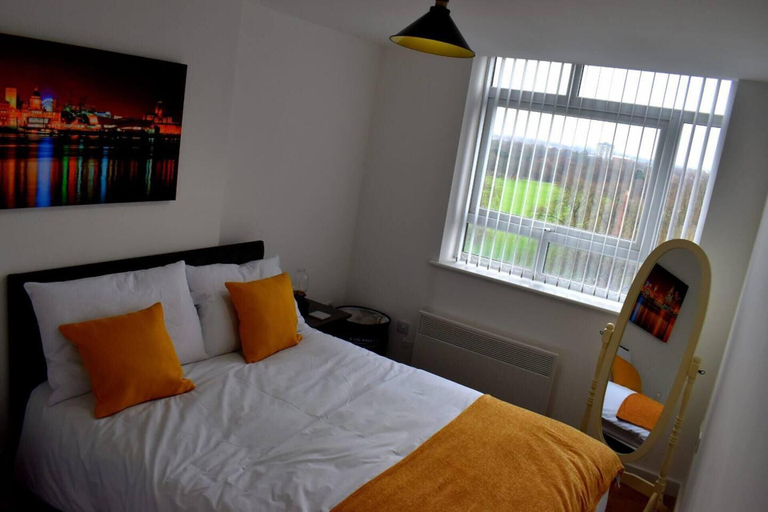 Bedroom 3, Remarkable 2-bed Apartment in Leafy Sefton Park, Sefton