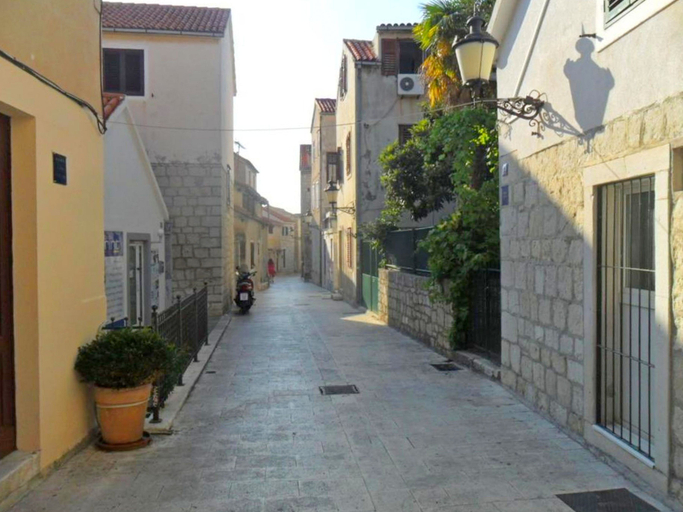 Public Area 2, Villa Dube, Split