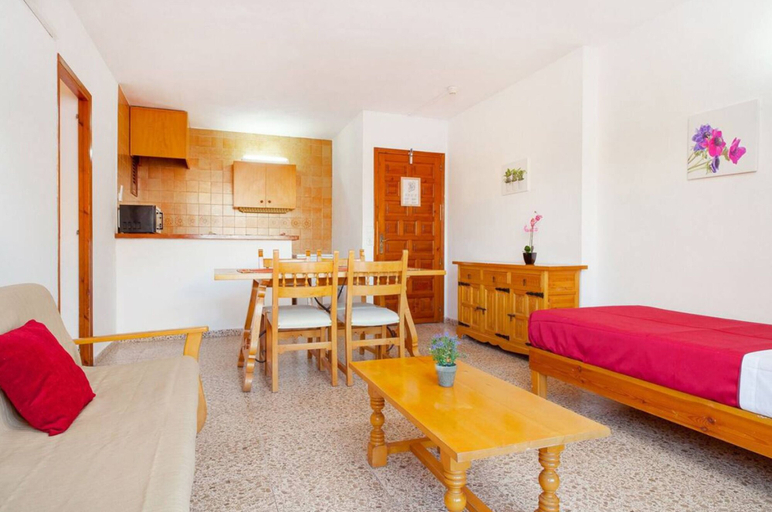 Bedroom 2, Apartamentos Puet, Baleares