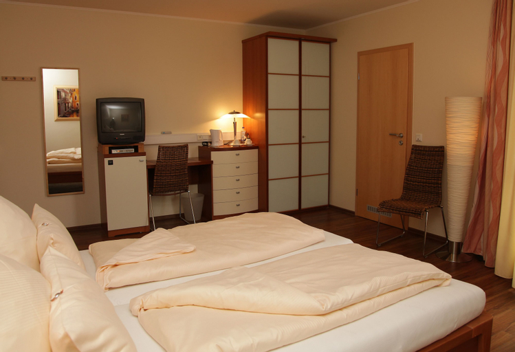 Bedroom 4, Hotel La Fontana Costanzo, Saarpfalz-Kreis