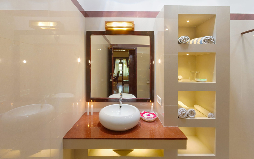 Bathroom 3, Bethsaida Hermitage & Tourism Pvt Ltd, Thiruvananthapuram