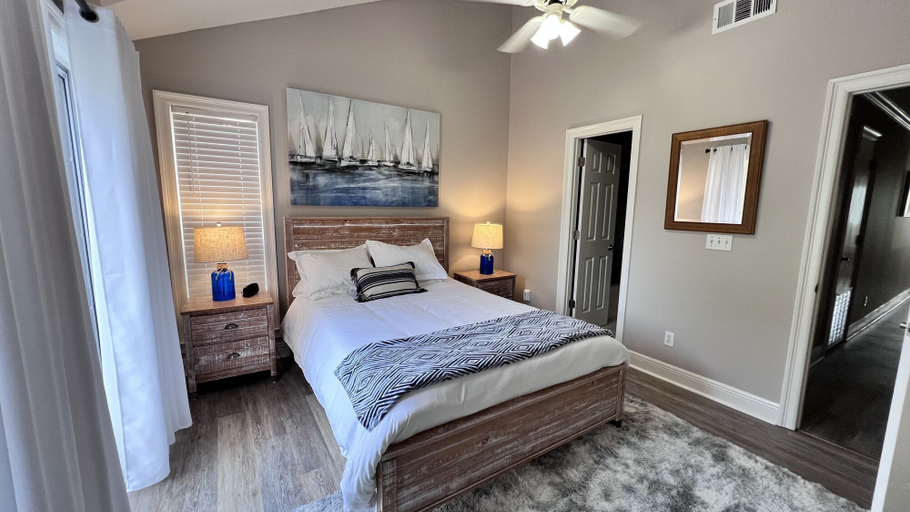 Bedroom 2, 72 Vantage Pointe, Walton