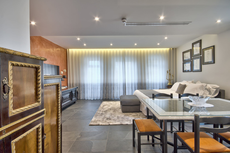 Others 5, U Collection Suites & Apartments
