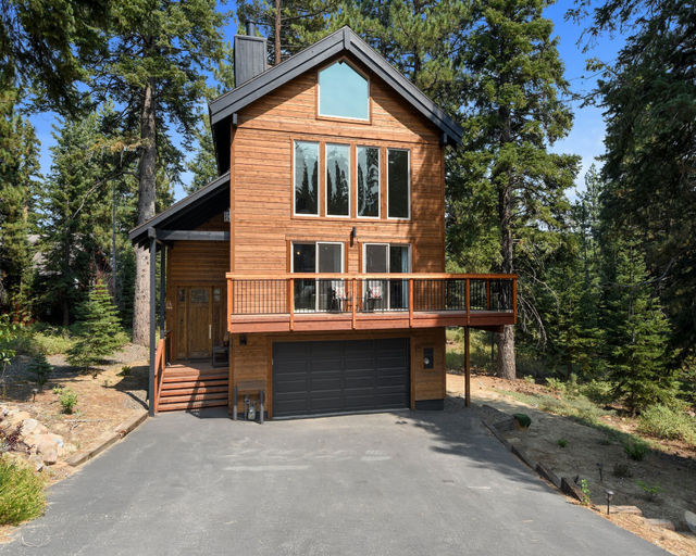 Exterior & Views, Mountain Majesty, Washoe